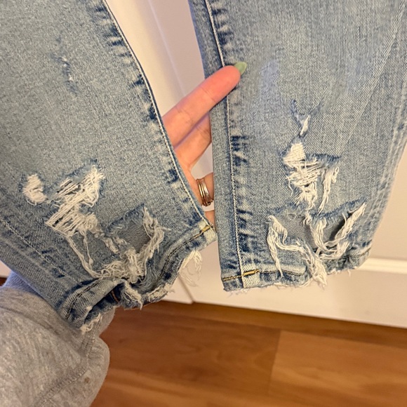 EUC AGOLDE Sophie High Rise Skinny Crop Distressed Jeans Light Blue Wash Size 28 - Picture 3 of 11